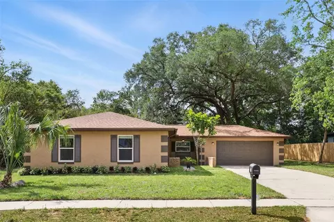 100 Des Pinar Ln, Longwood, FL 32750