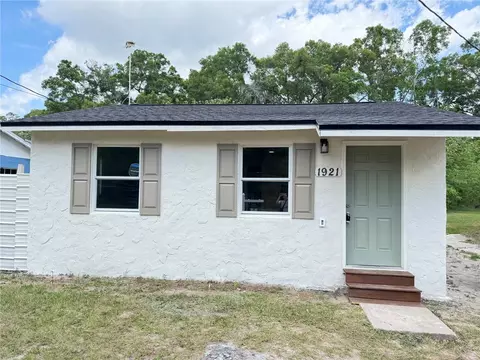 1921 NW 12th St, Ocala, FL 34475