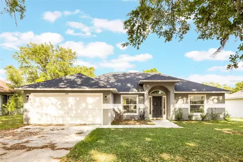 205 Lori Ct, Umatilla, FL 32784