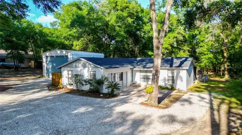 30542 Hoylake St, Sorrento, FL 32776
