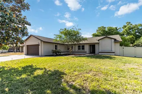 9338 Palm Tree Dr, Windermere, FL 34786 photo 1