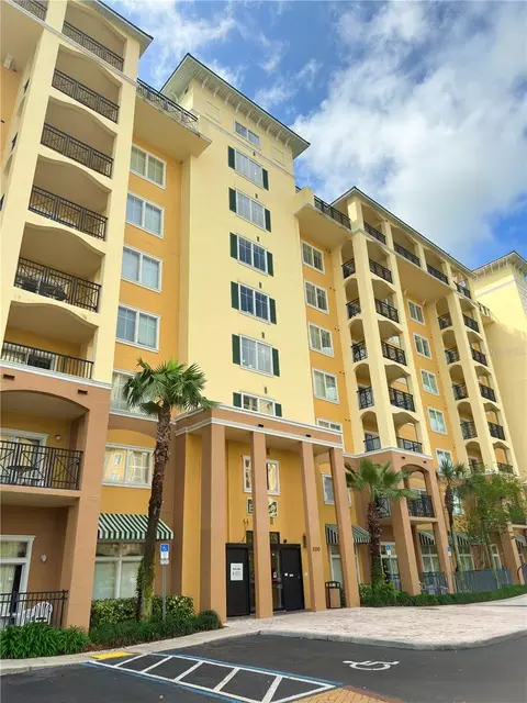8100 Poinciana Blvd #2109, Orlando, FL 32821