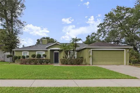 817 Benton Lake Dr S, Deland, FL 32724
