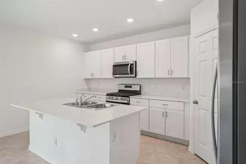 4721 Jasmine Cir, Leesburg, FL 34748