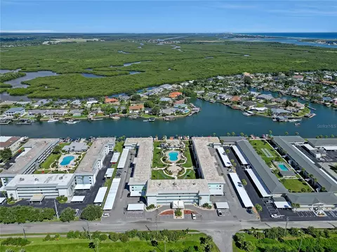 325 N N Cswy #D-206, New Smyrna Beach, FL 32169