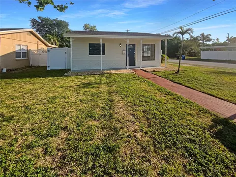 701 71st Ave N, Saint Petersburg, FL 33702
