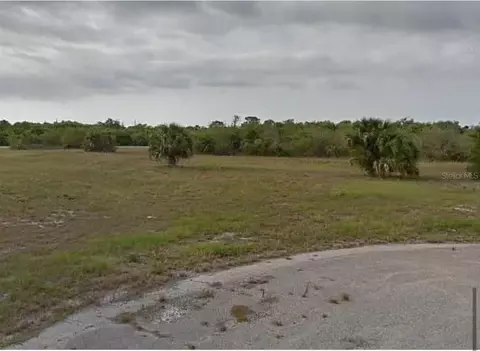 17 Davit Ct, Placida, FL 33946 photo 2