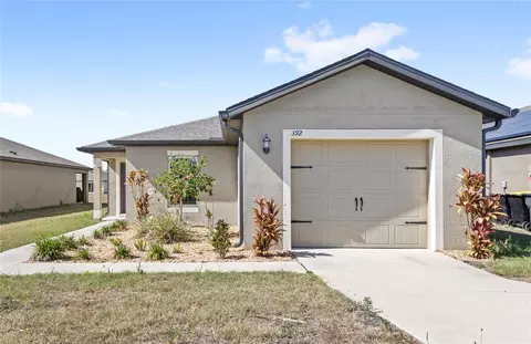 392 Kensington View Dr, Winter Haven, FL 33880