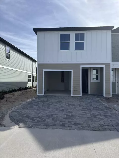 7284 Deer Valley Cir, Tampa, FL 33635