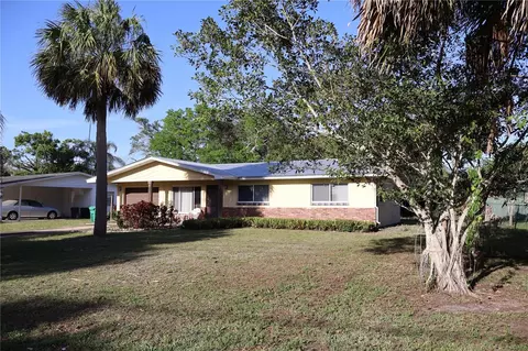 3512 Sunrise Blvd, Fort Pierce, FL 34982