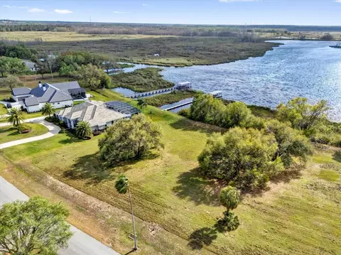 Royal Palm Drive, Groveland, FL 34736