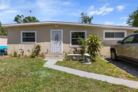 215 Melody Ln, Largo, FL 33771