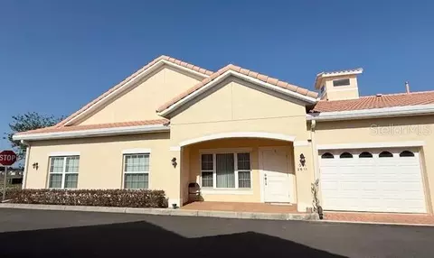 2611 Shantiniketan Blvd #G-11, Tavares, FL 32778