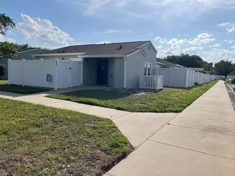 402 Dorchester Sq, Lake Mary, FL 32746