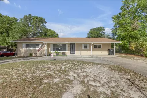 825 Second St, Orange City, FL 32763