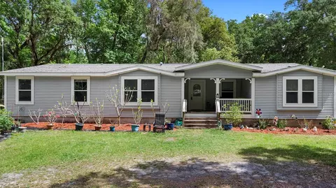 1345 Palomino Trl, Geneva, FL 32732