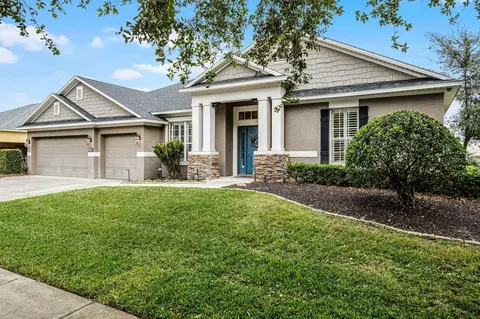 413 Macchi Ave, Oakland, FL 34787