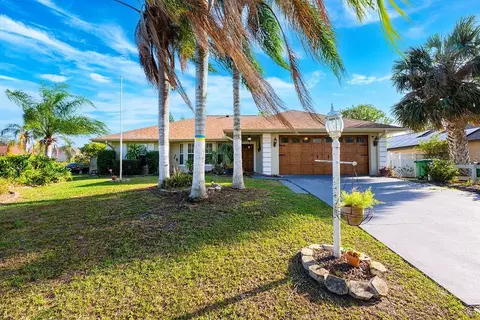 2699 Travida Dr, Deltona, FL 32738