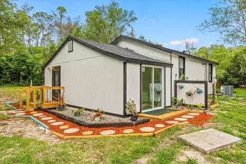 151 Naranja Rd, Debary, FL 32713
