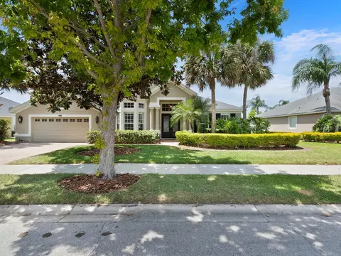 922 Home Grove Dr, Winter Garden, FL 34787