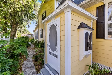 Exterior - 910 Cypress Ave, Saint Cloud, FL 34769 photo 6 of 10