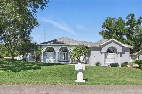 392 Bayberry Dr, Polk City, FL 33868