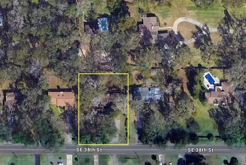 2125 SE 38th St, Ocala, FL 34480
