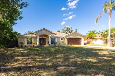 814 Vercelli St, Deltona, FL 32725