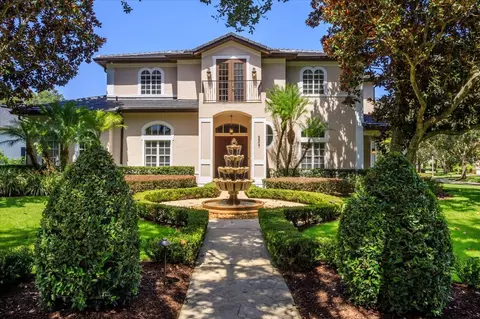 9907 Beaufort Ct, Windermere, FL 34786