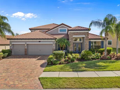 1945 Via Lago Dr, Lakeland, FL 33810