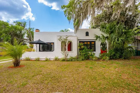 420 N Center St, Eustis, FL 32726