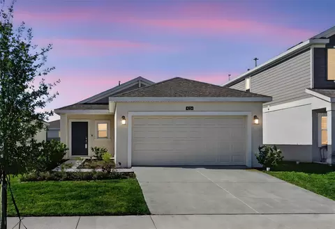 4224 Pebbles Throw Dr, Kissimmee, FL 34746