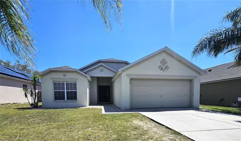 224 Lake Charles Dr, Davenport, FL 33837