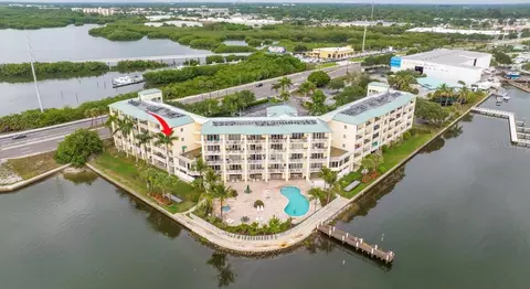 8800 Bay Pines Blvd #306, Saint Petersburg, FL 33709