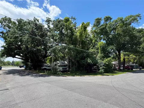2520 Raehn St, Orlando, FL 32806