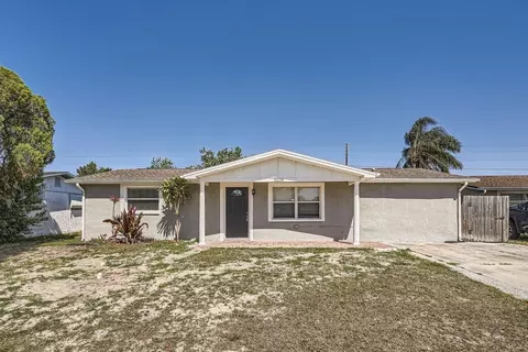 3206 Peterborough St, Holiday, FL 34690