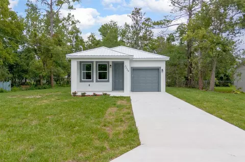 2259 3rd Ave, Deland, FL 32724