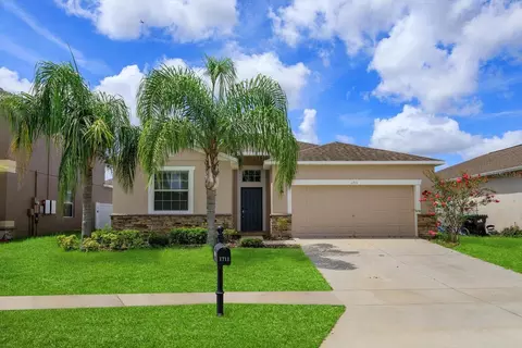 1711 Penrith Loop, Orlando, FL 32824