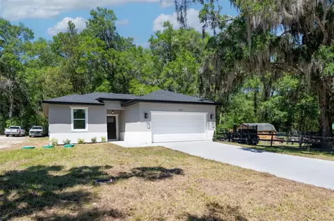 1819 Carr St, Deland, FL 32720