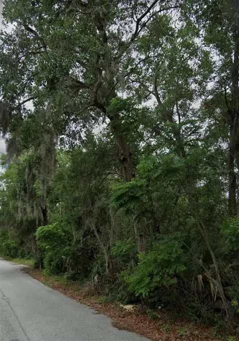 Kentucky Ave, Deltona, FL 32738
