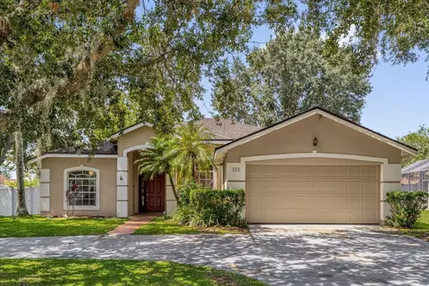 225 Loma Del Sol Dr, Davenport, FL 33896