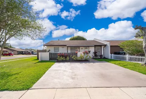 3103 Yorych Ln, Orlando, FL 32822