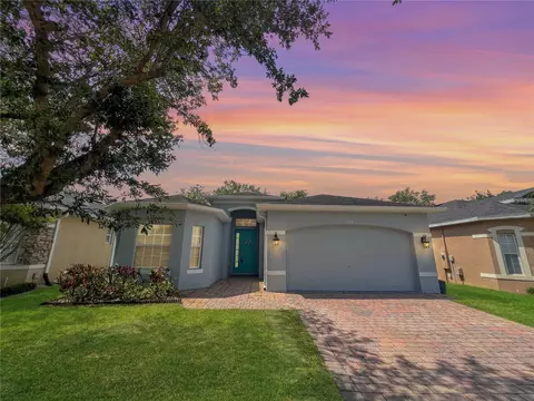 3420 Gerber Daisy Ln, Oviedo, FL 32766