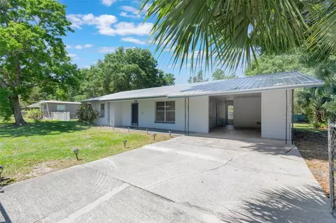 219 Stribling Dr, Auburndale, FL 33823