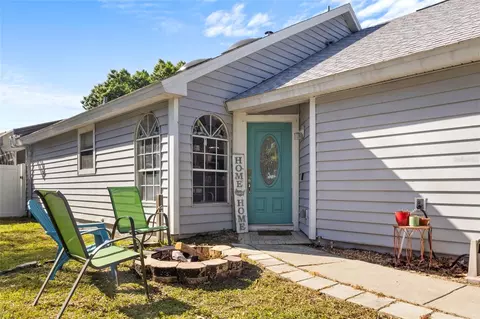 121 Edgewater Cir, Sanford, FL 32773