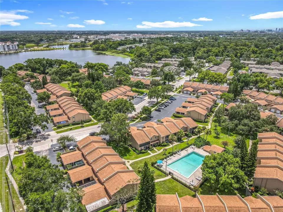 View/Area - 802 Park Lake Cir #2, Maitland, FL 32751 photo 1 of 5