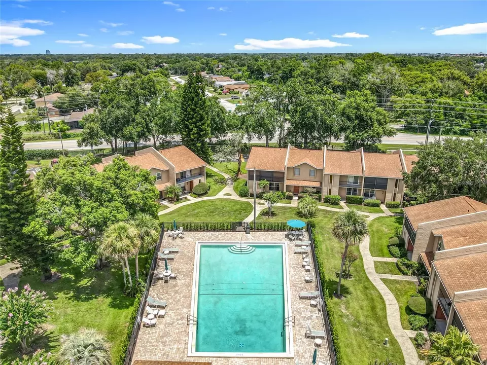 View/Area - 802 Park Lake Cir #2, Maitland, FL 32751 photo 5 of 5