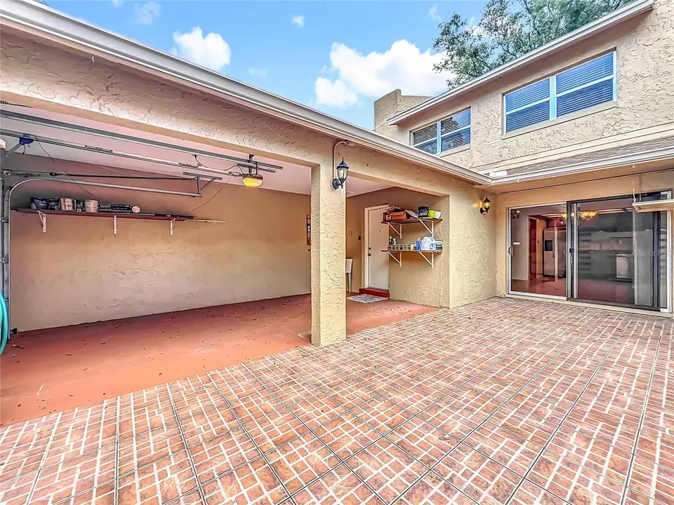 Exterior - 802 Park Lake Cir #2, Maitland, FL 32751 photo 7 of 13