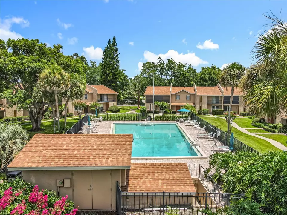 Exterior - 802 Park Lake Cir #2, Maitland, FL 32751 photo 13 of 13