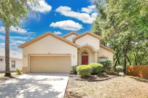 12219 Hunters Lake Dr, New Port Richey, FL 34654